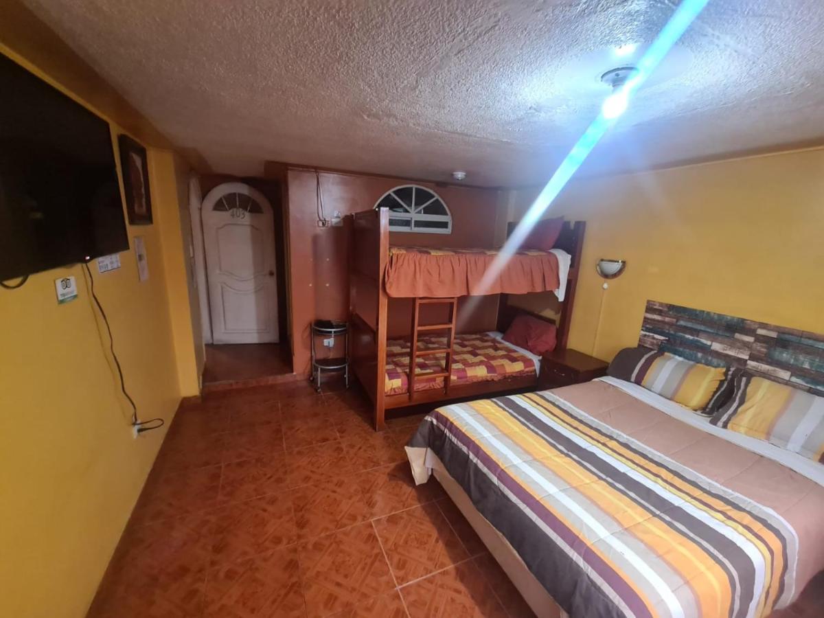 Hotel Hostal Miguel Angel Quito Exterior foto